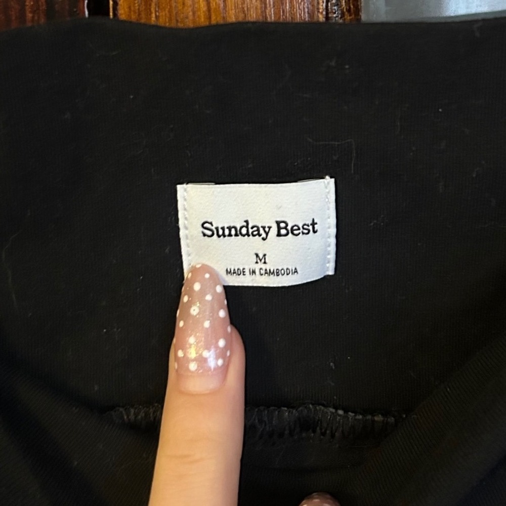 Sunday Best Aritzia Buttercup Black‎ Ruffle Tiered Mini Skirt Medium - Picture 4 of 6